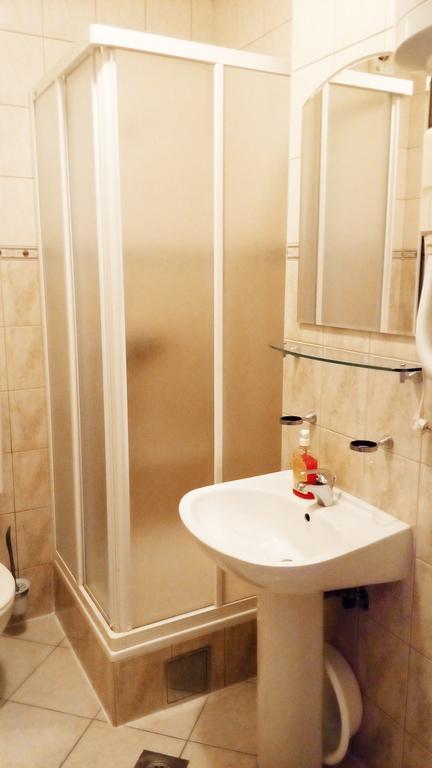Guest House Karevic Hvar Town Buitenkant foto